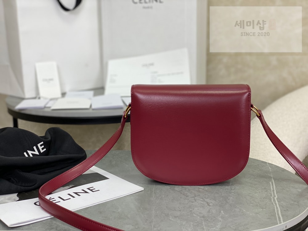 C E L I N E Celine Besace Clea Calfskin Bag 2번 이미지