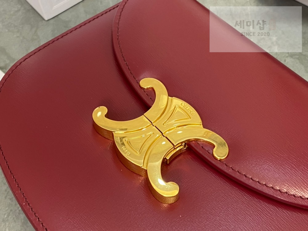 C E L I N E Celine Besace Clea Calfskin Bag 6번 이미지