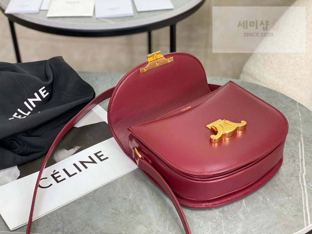 C E L I N E Celine Besace Clea Calfskin Bag 7번 이미지