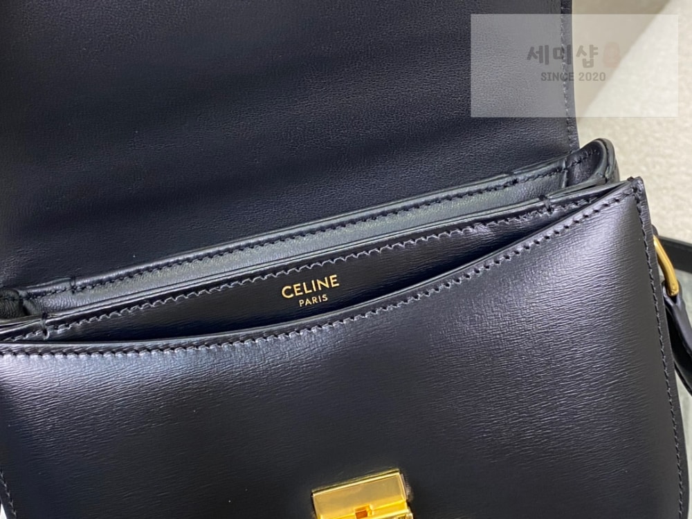 C E L I N E Celine Besace Clea Calfskin Bag 7번 이미지