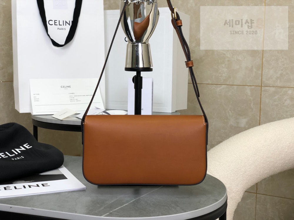 C E L I N E Celine Claude Triomphe Shoulder Bag Calfskin Bag 1번 이미지