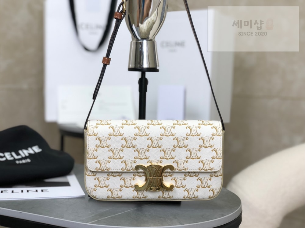 C E L I N E Celine Claude Triomphe Shoulder Bag Calfskin Bag 8번 이미지