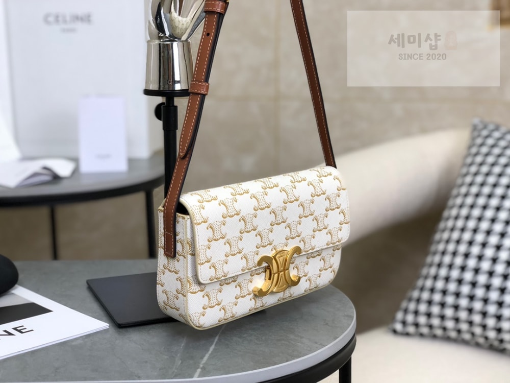 C E L I N E Celine Claude Triomphe Shoulder Bag Calfskin Bag 2번 이미지