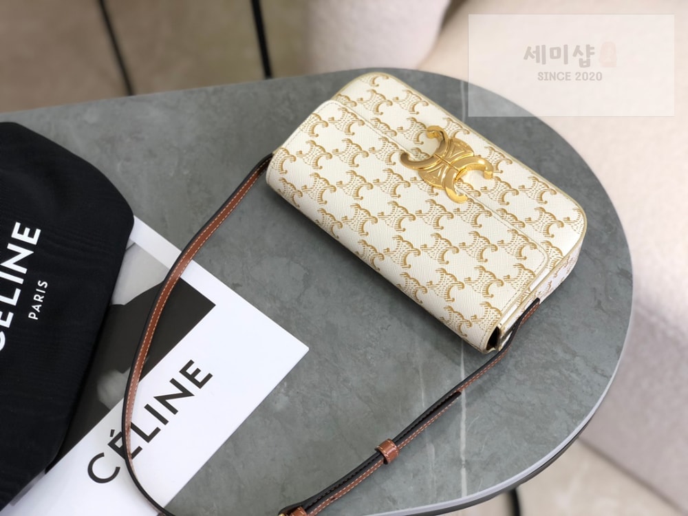 C E L I N E Celine Claude Triomphe Shoulder Bag Calfskin Bag 5번 이미지
