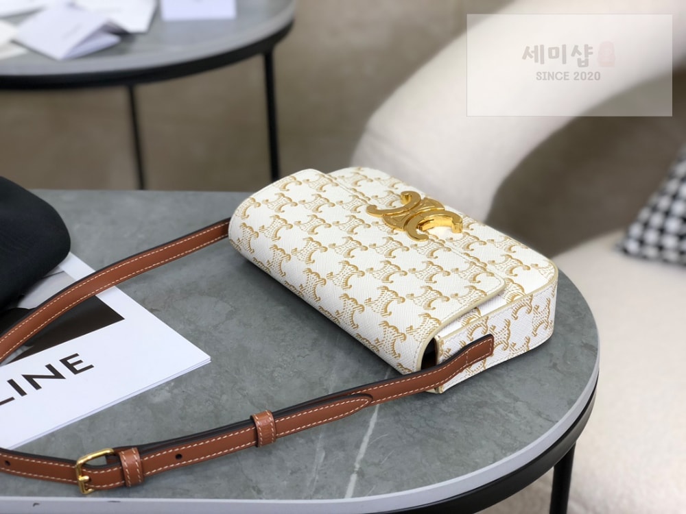 C E L I N E Celine Claude Triomphe Shoulder Bag Calfskin Bag 6번 이미지
