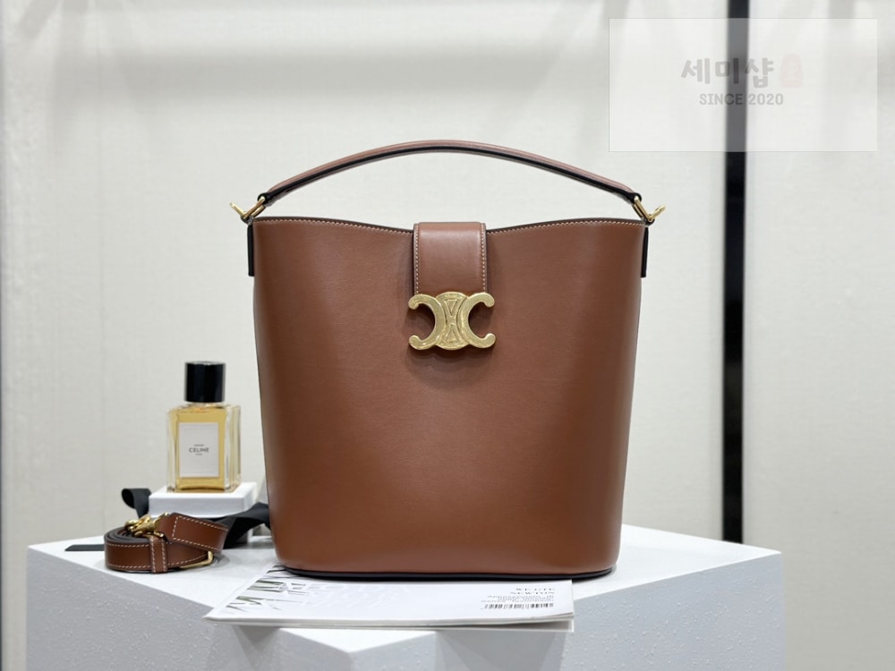 C E L I N E Celine Louise Bag Soft Calfskin Bag 1번 이미지