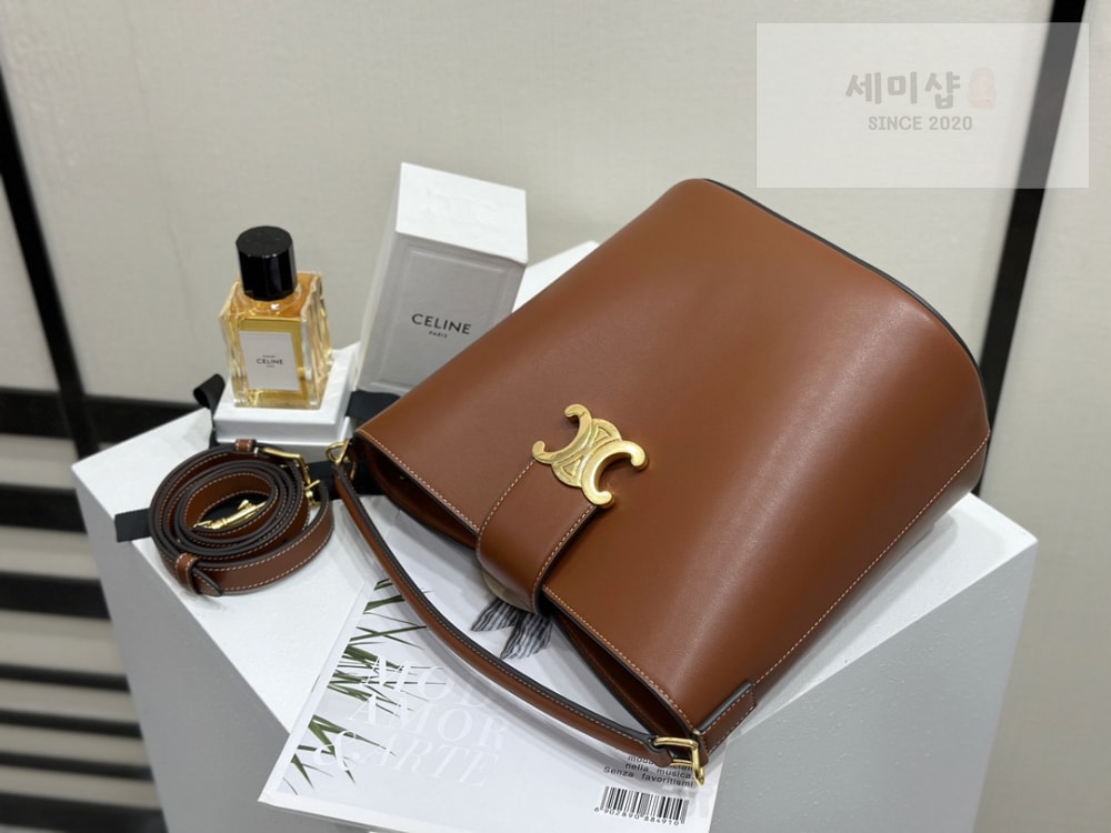 C E L I N E Celine Louise Bag Soft Calfskin Bag 6번 이미지