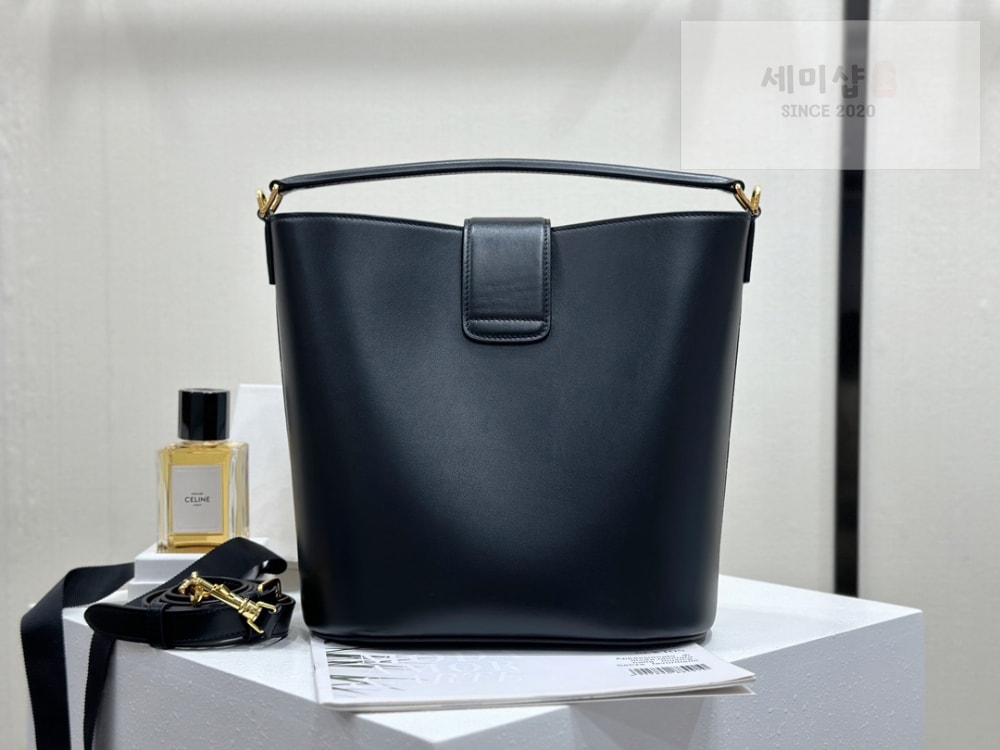C E L I N E Celine Louise Bag Soft Calfskin Bag 2번 이미지