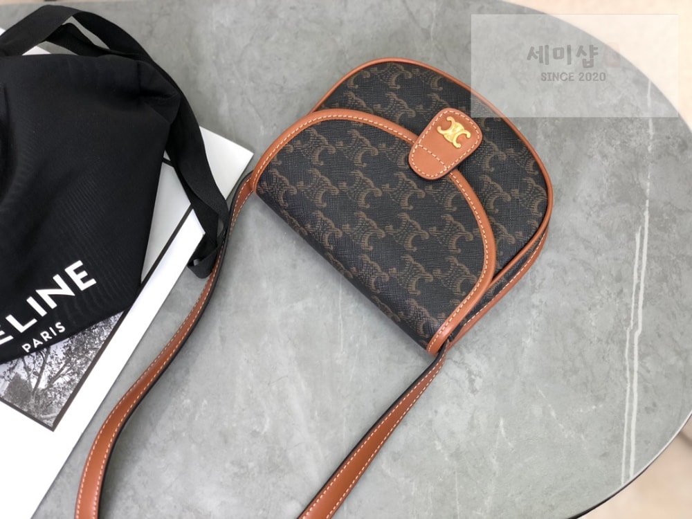 C E L I N E Celine Mini Besace Triomphe Canvas and Calfskin Bag 4번 이미지