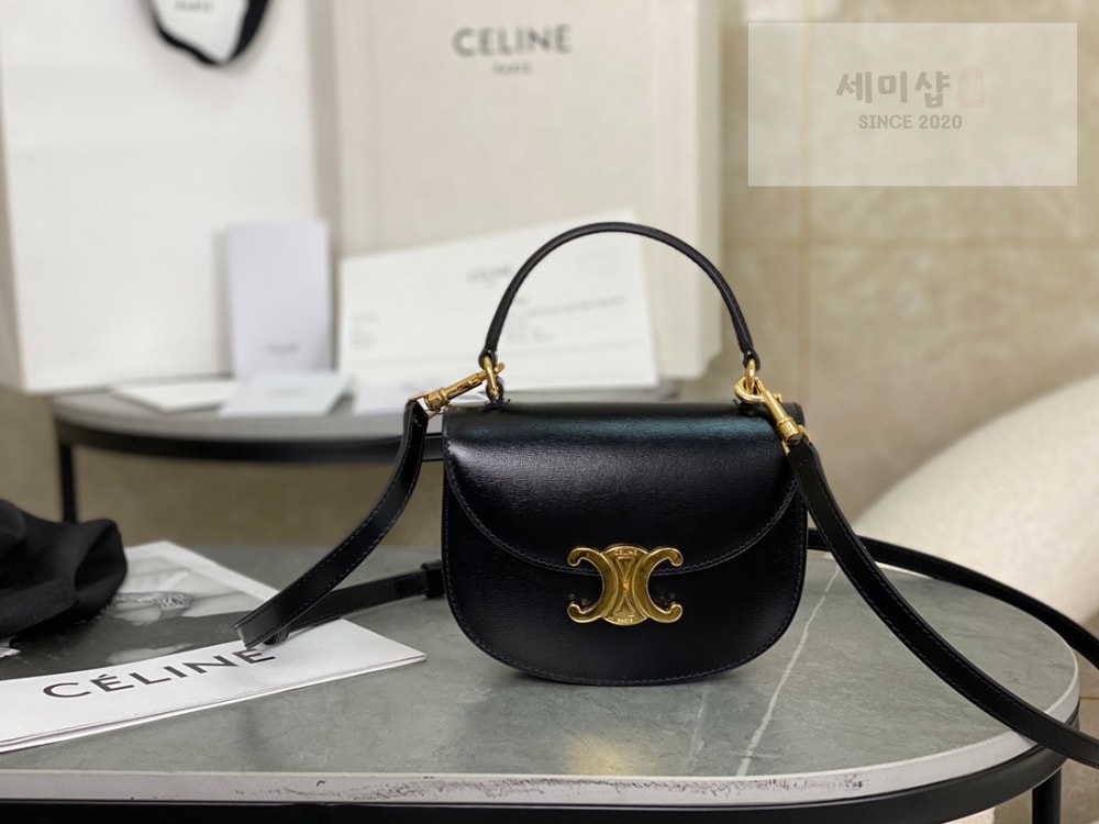 C E L I N E Celine Mini Clea Vesace Calfskin Bag 1번 이미지