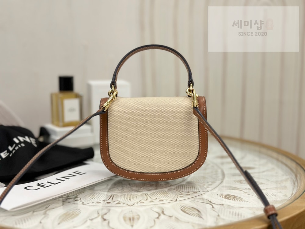 C E L I N E Celine Mini Clea Vesace Canvas & Calfskin Bag 1번 이미지