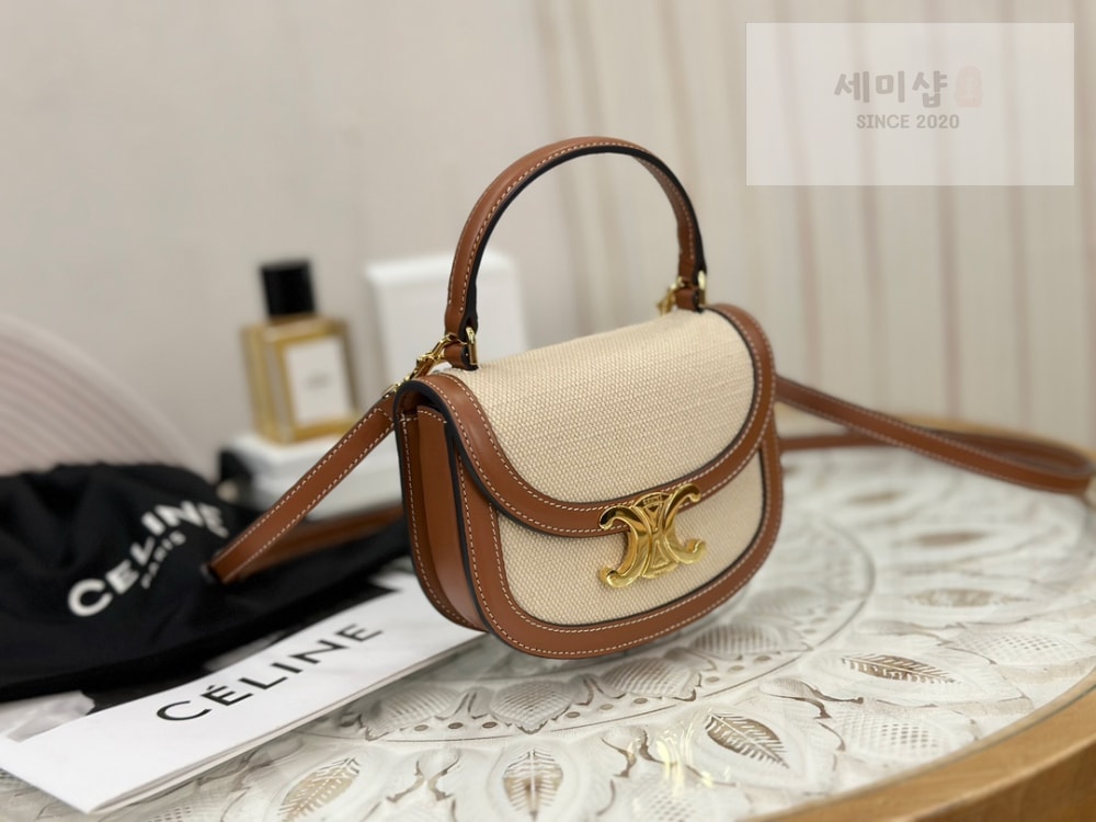 C E L I N E Celine Mini Clea Vesace Canvas & Calfskin Bag 2번 이미지