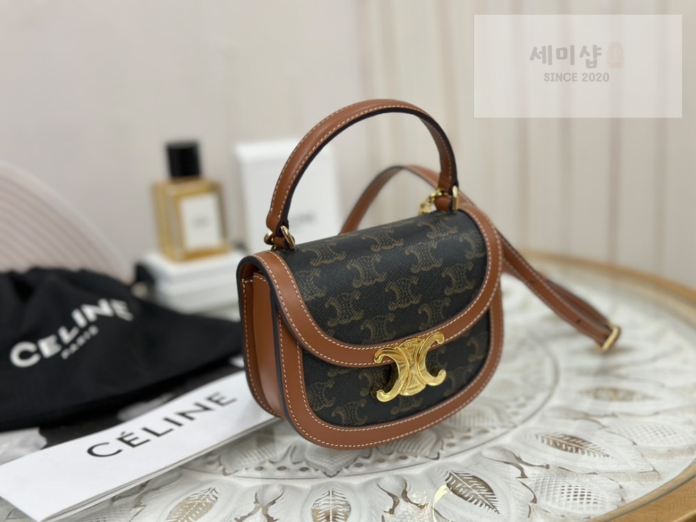 C E L I N E Celine Mini Clea Vesace Canvas & Calfskin Bag 3번 이미지
