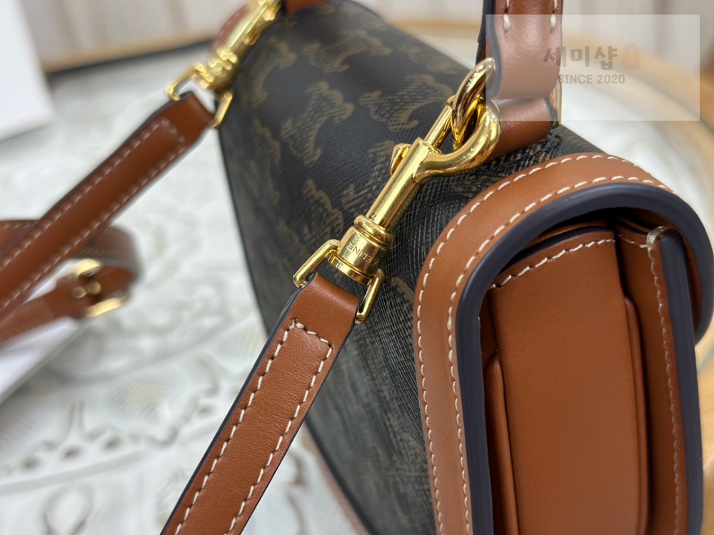 C E L I N E Celine Mini Clea Vesace Canvas & Calfskin Bag 7번 이미지