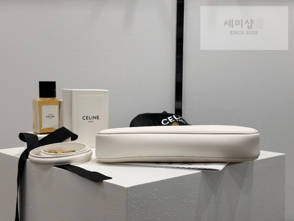 C E L I N E Celine Shoulder Camille 16 Soft Bag 21번 이미지