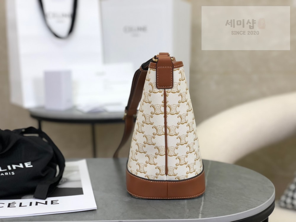 C E L I N E Celine Small Bucket Triomphe Canvas & Calfskin Bag 1번 이미지