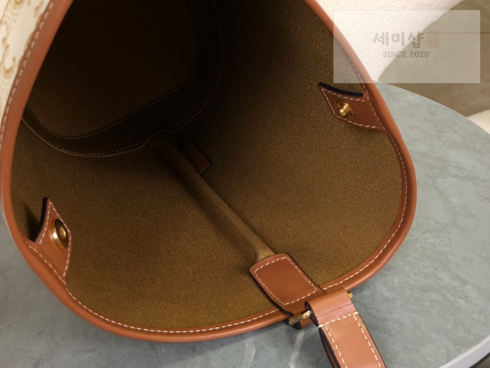 C E L I N E Celine Small Bucket Triomphe Canvas & Calfskin Bag 6번 이미지