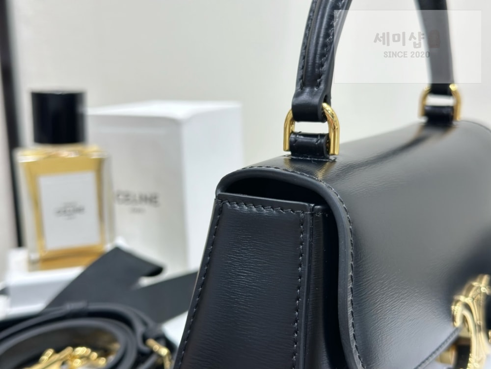 C E L I N E Celine Teen Lola Triomphe Shiny Calfskin Bag 6번 이미지