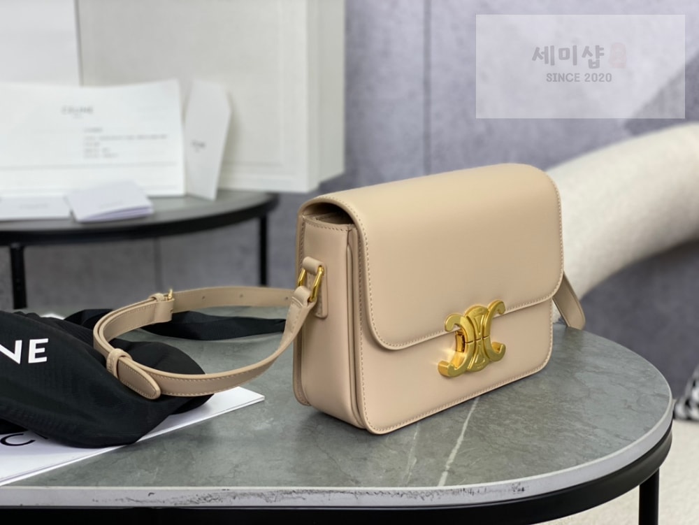 C E L I N E Celine Teen Triomphe Bag Shiny Calfskin Bag 3번 이미지