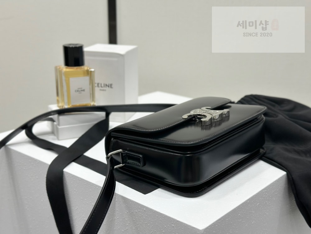 C E L I N E Celine Teen Triomphe Bag Shiny Calfskin Bag 7번 이미지