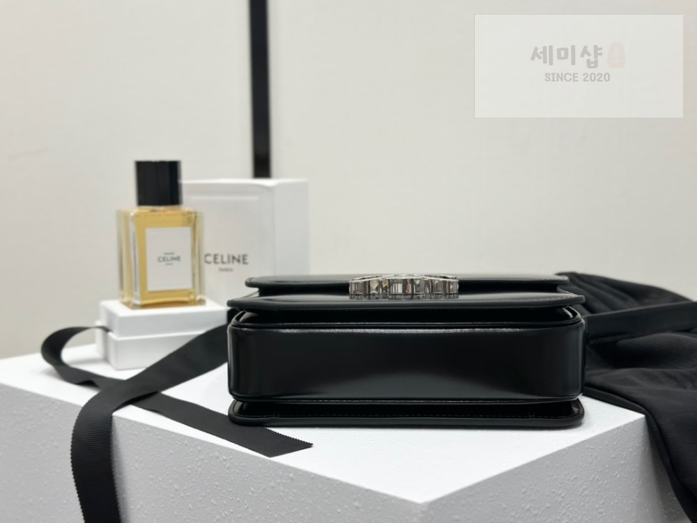C E L I N E Celine Teen Triomphe Bag Shiny Calfskin Bag 4번 이미지