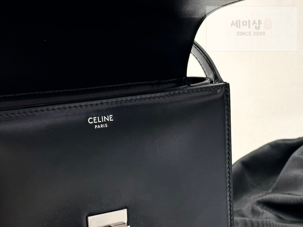 C E L I N E Celine Teen Triomphe Bag Shiny Calfskin Bag 6번 이미지