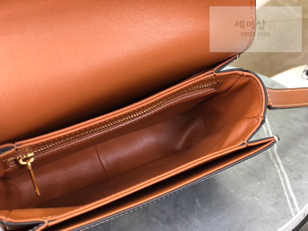 C E L I N E Celine Teen Triomphe Canvas Bag Bag 10번 이미지
