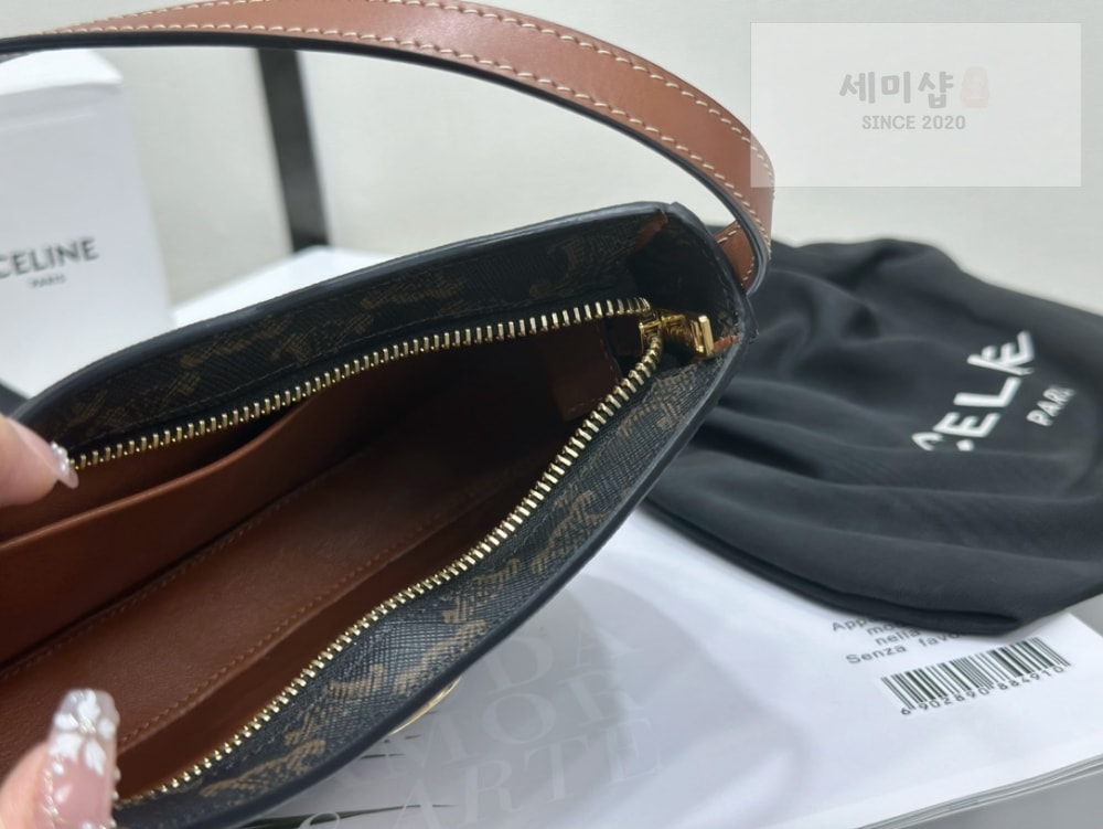 C E L I N E Celine Tilly Canvas & Calfskin Bag 8번 이미지