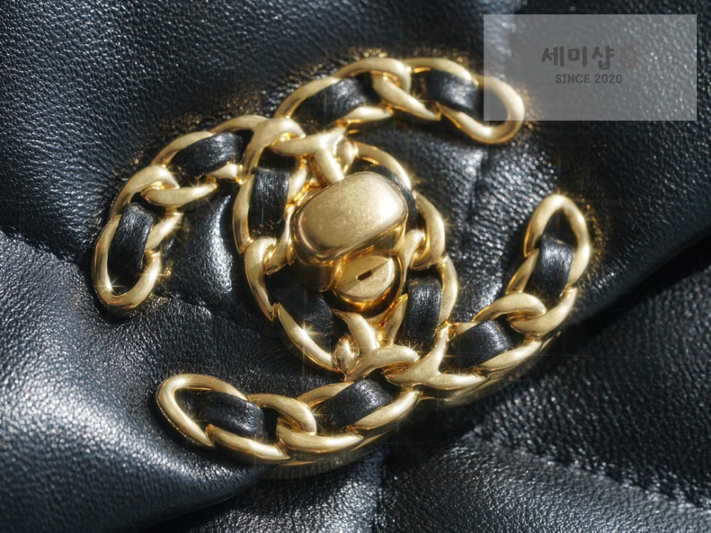 C H A N E L Chanel 19 Large 블랙 Bag 4번 이미지