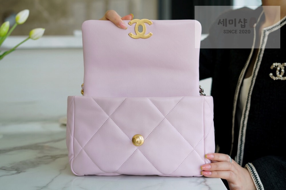 C H A N E L Chanel 19 Medium 핑크 Bag 7번 이미지