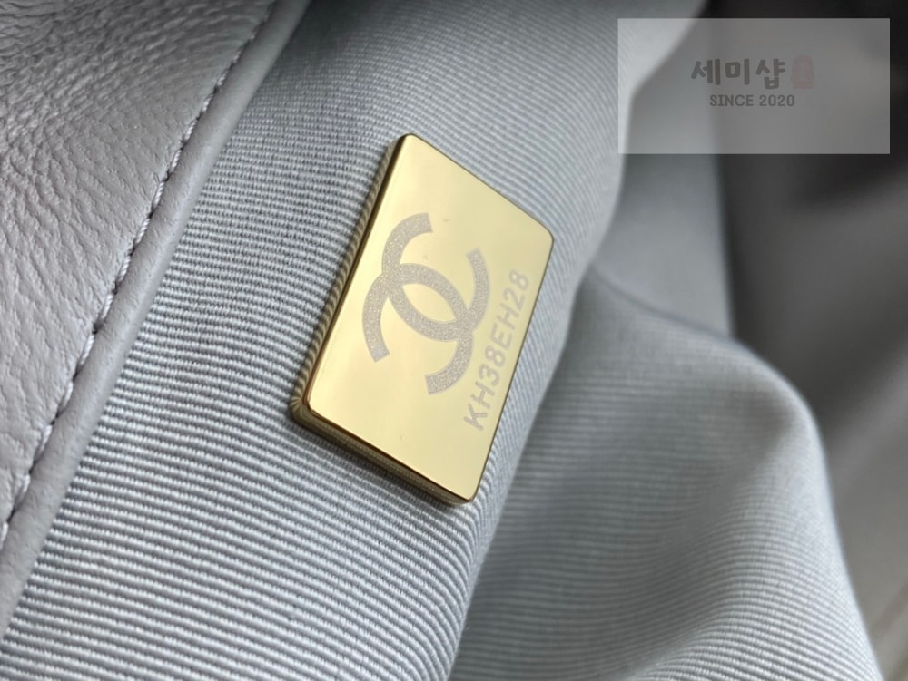 C H A N E L Chanel 19 Medium 그레이 Bag 8번 이미지
