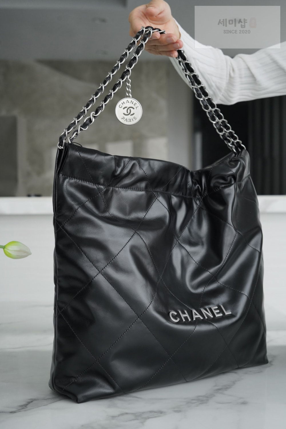 C H A N E L Chanel 22 Medium 블랙 Bag 8번 이미지