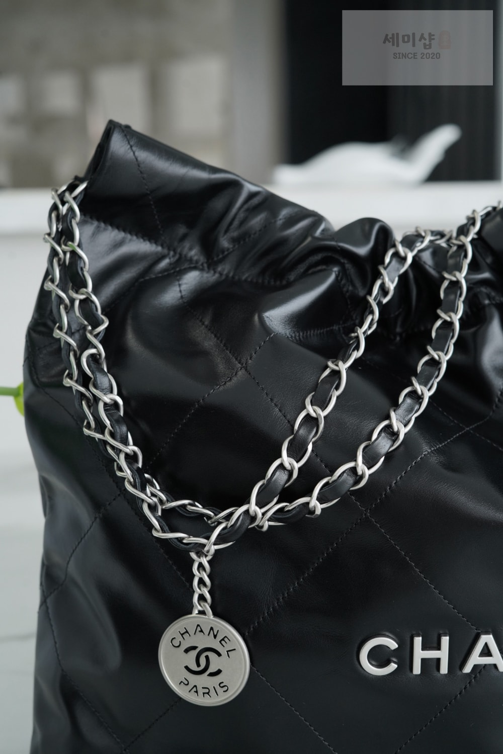 C H A N E L Chanel 22 Medium 블랙 Bag 5번 이미지