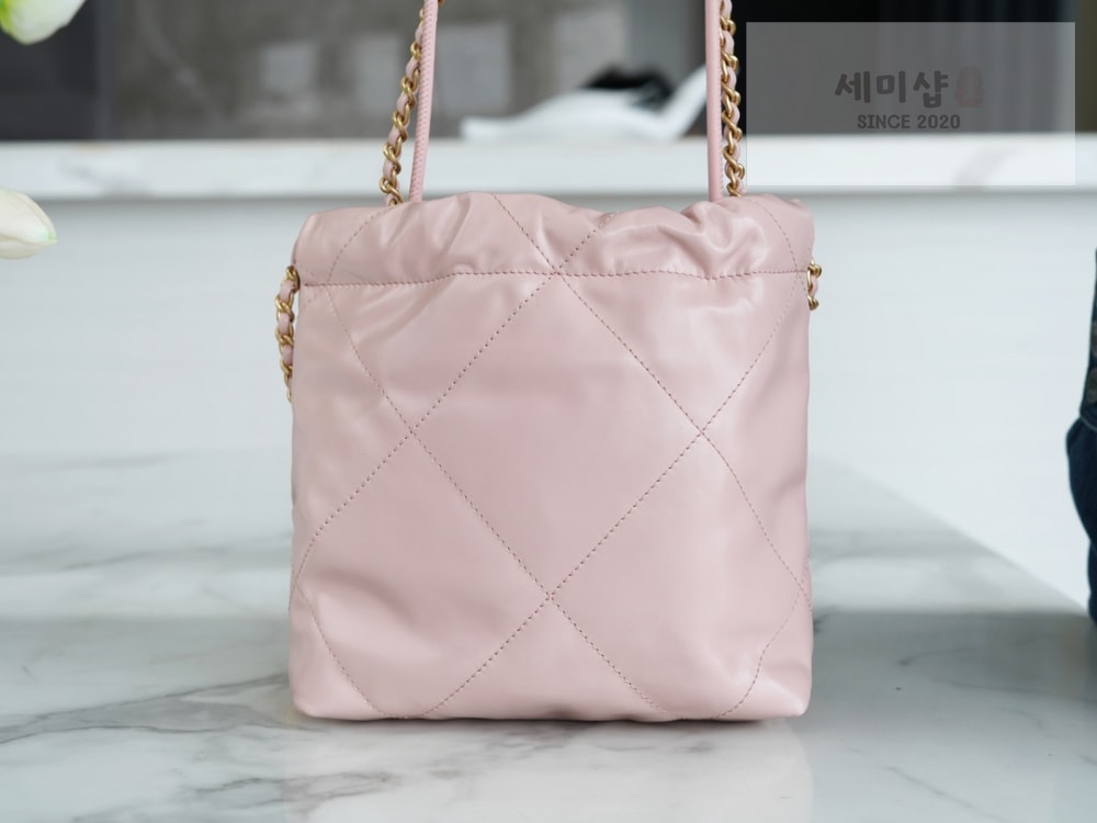 C H A N E L Chanel 22 Mini 파우더핑크 Bag 3번 이미지