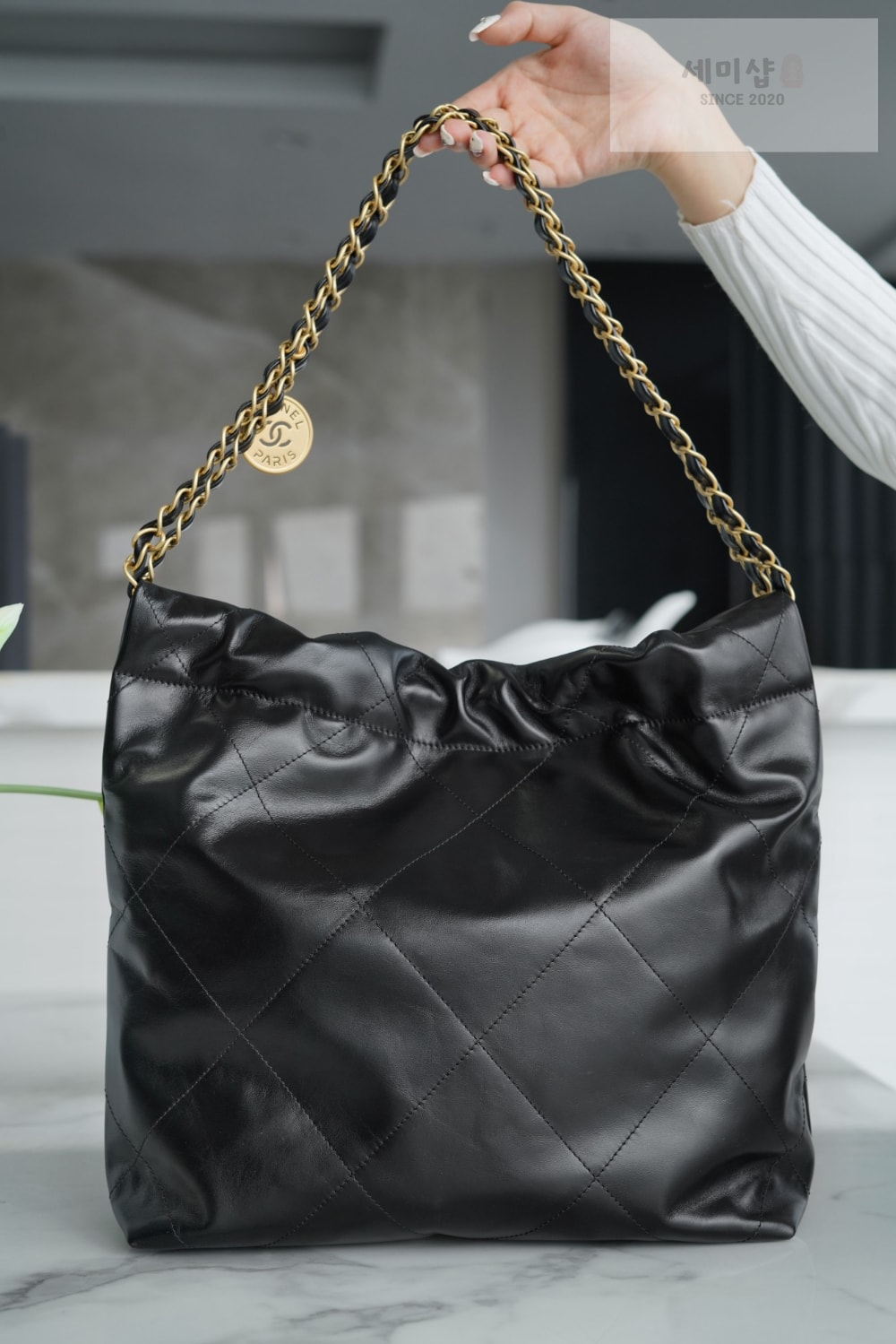 C H A N E L Chanel 22 Small 블랙 Bag 2번 이미지
