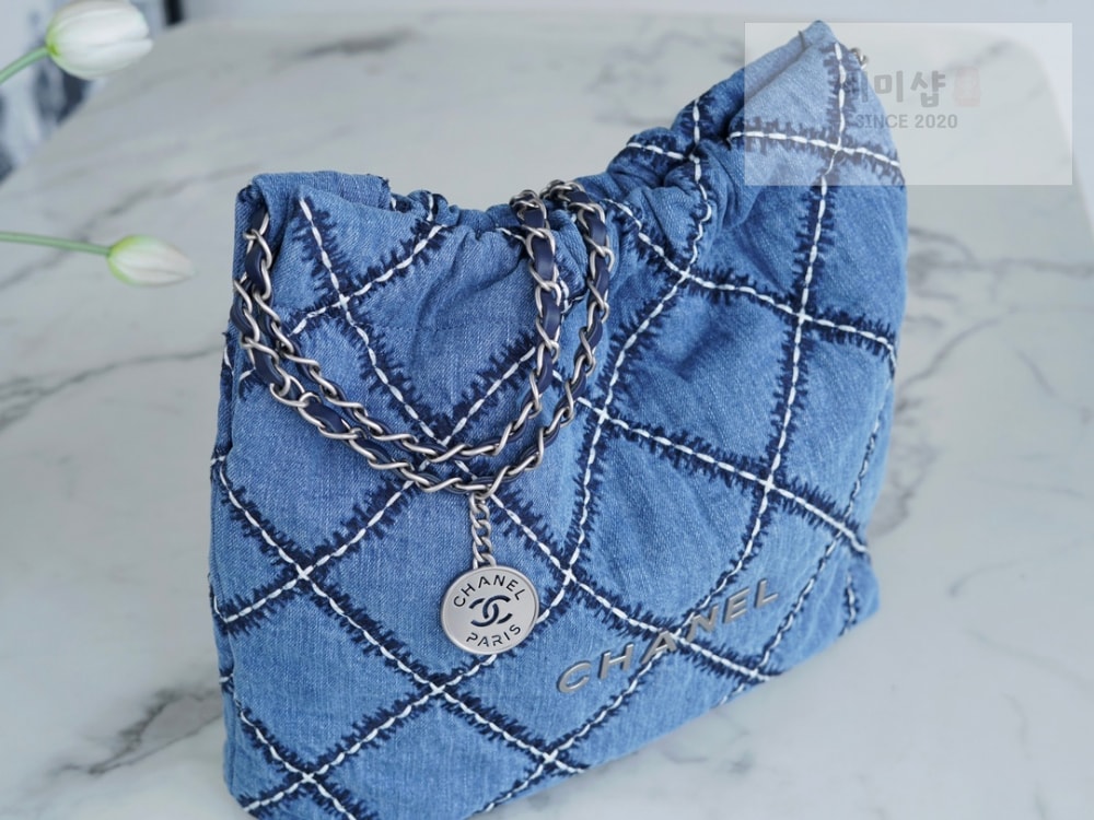 C H A N E L Chanel 22 Small Stitch Denim 데님 Bag 6번 이미지