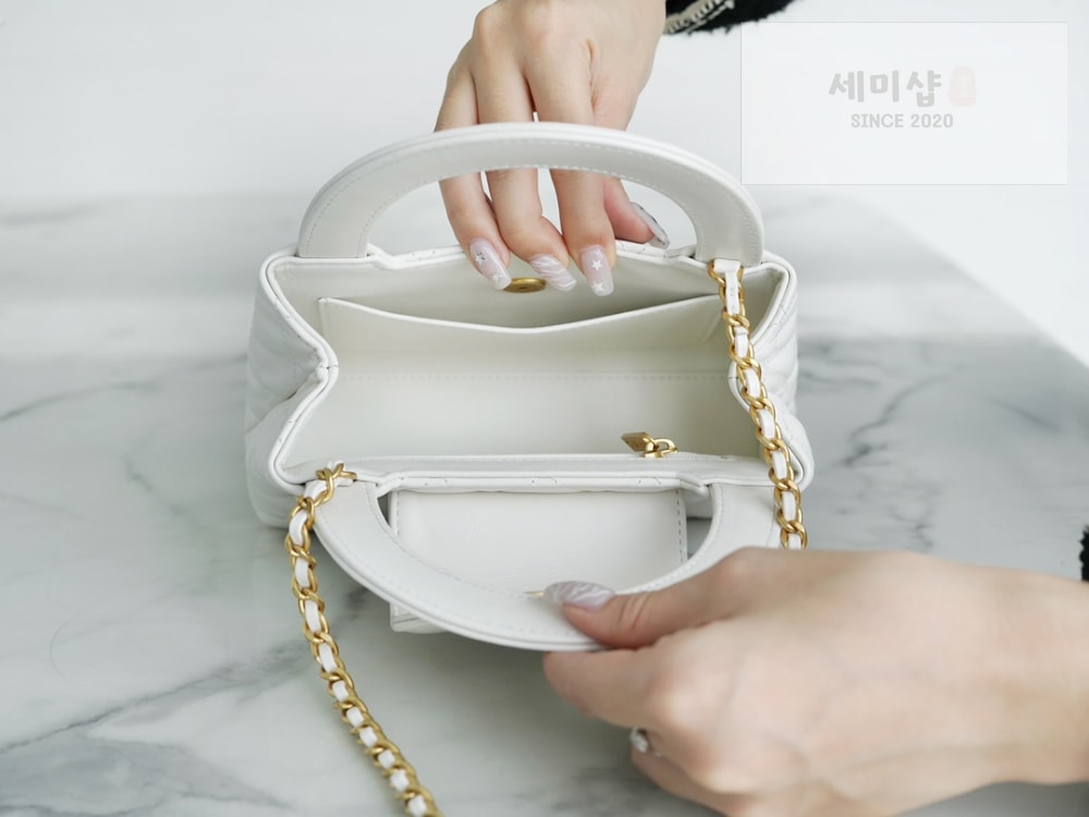 C H A N E L Chanel 23k Calfskin Kelly 화이트 Bag 7번 이미지