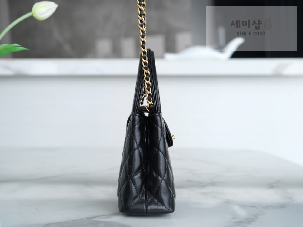 C H A N E L Chanel 23k Calfskin Kelly 블랙 Bag 4번 이미지