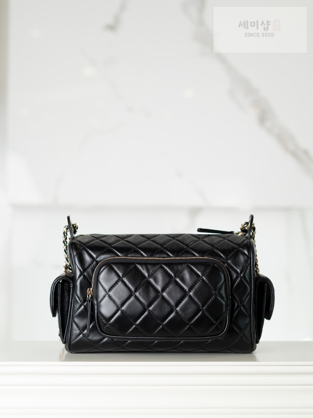 C H A N E L Chanel 24K Multi Pocket Camera Bag 1번 이미지