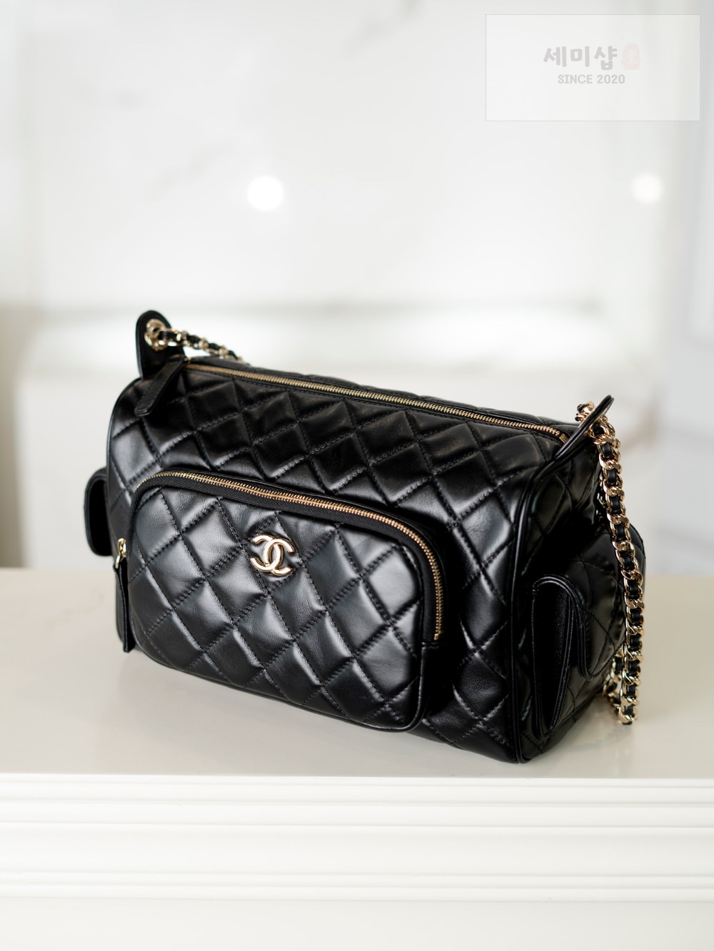 C H A N E L Chanel 24K Multi Pocket Camera Bag 7번 이미지