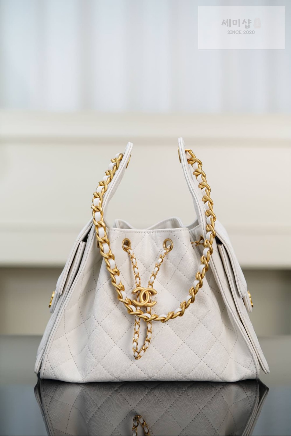 C H A N E L Chanel 25 Hobo Small 화이트 Bag 1번 이미지