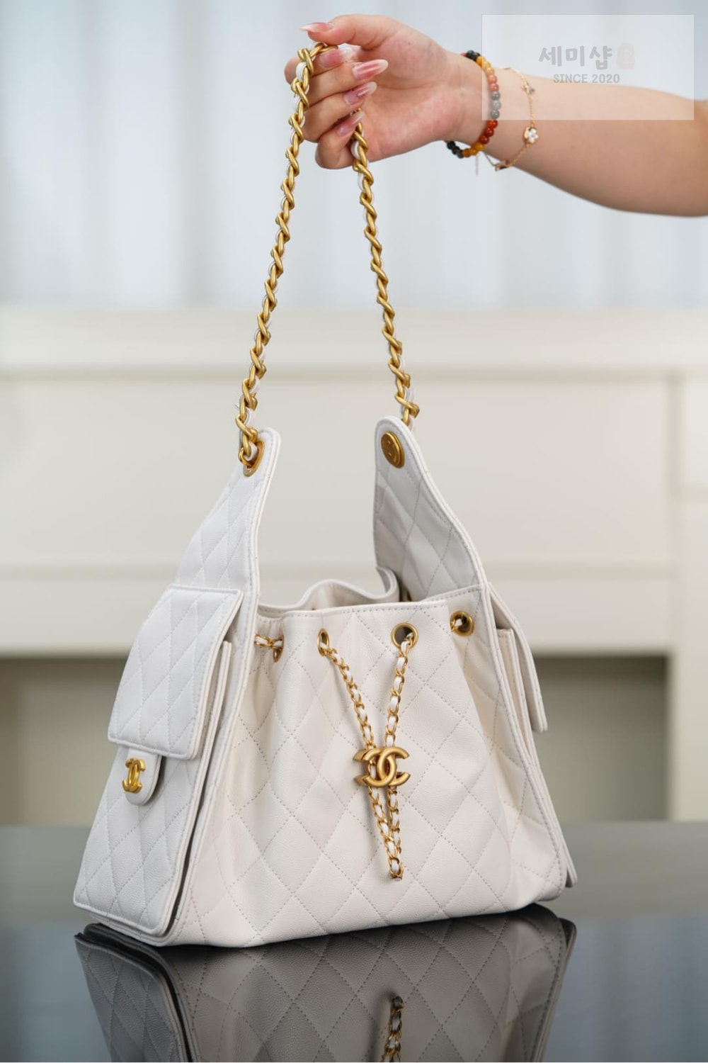 C H A N E L Chanel 25 Hobo Small 화이트 Bag 2번 이미지