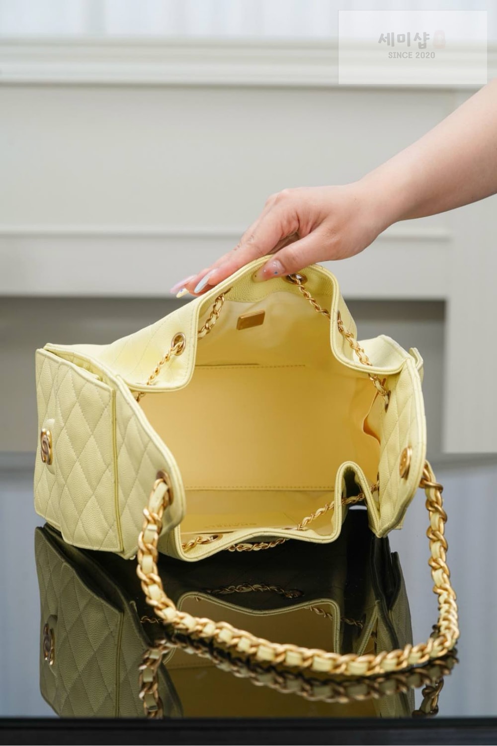 C H A N E L Chanel 25 Hobo Small 옐로우 Bag 6번 이미지