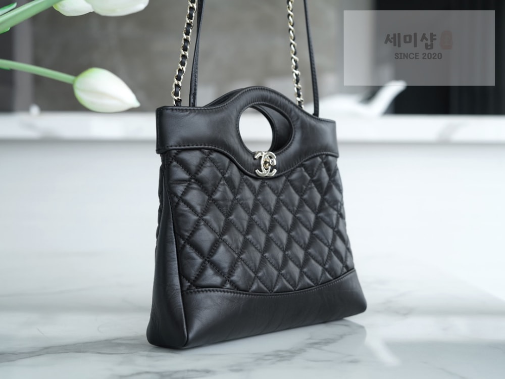 C H A N E L Chanel 31 블랙 Bag 3번 이미지