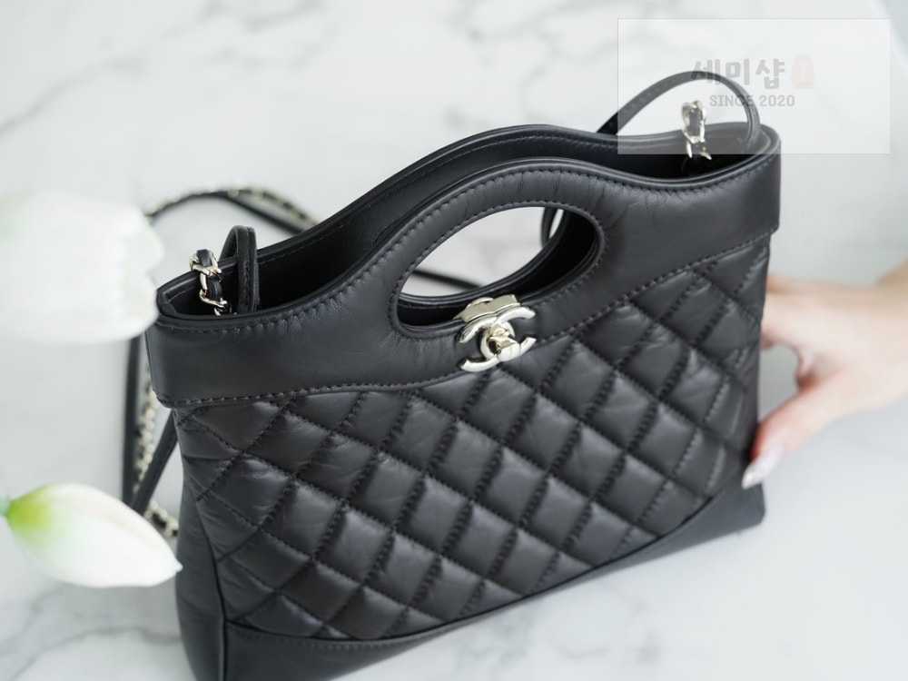 C H A N E L Chanel 31 블랙 Bag 6번 이미지