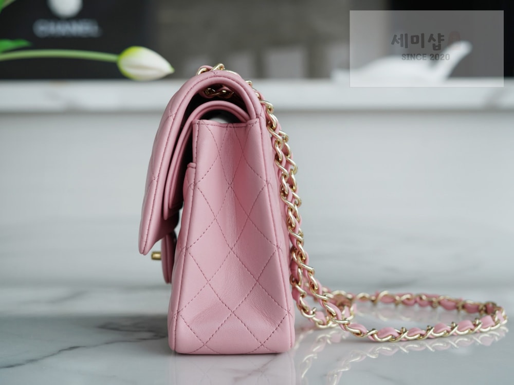 C H A N E L Chanel Classic Medium Lam 핑크 Bag 3번 이미지