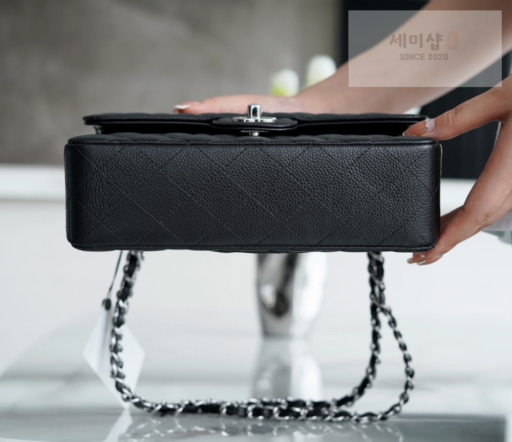 C H A N E L Chanel Classic Small Caviar 블랙 Bag 3번 이미지