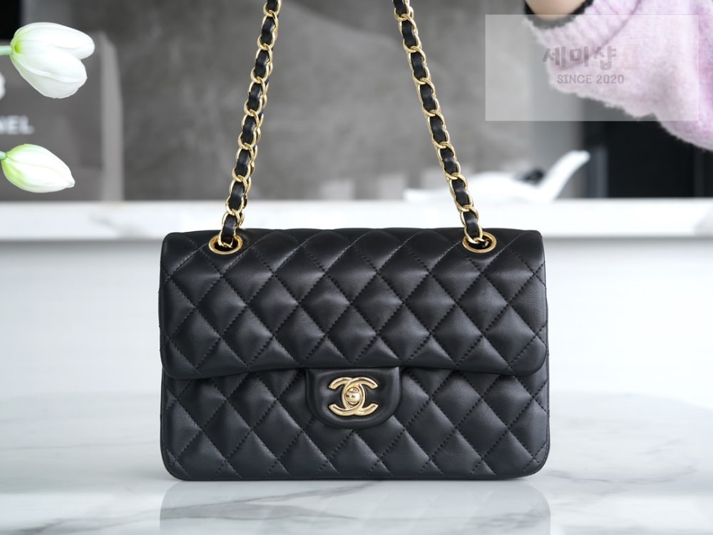 C H A N E L Chanel Classic Small Lam 블랙 Bag 1번 이미지