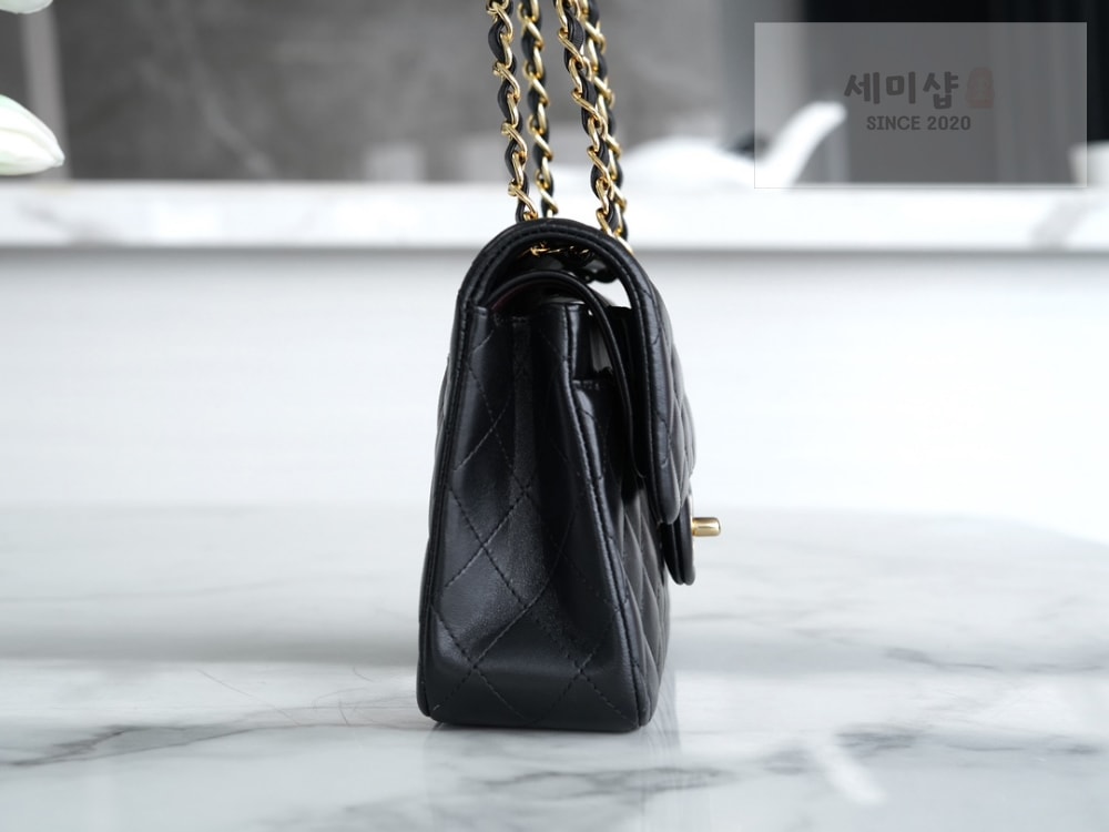 C H A N E L Chanel Classic Small Lam 블랙 Bag 3번 이미지