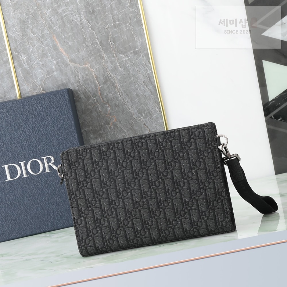 D I O R A5 Triangle Pouch Bag 2번 이미지